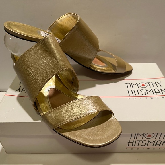 WOMEN’S TIMOTHY HITSMAN GOLD HEELS with LUCITE BALL. - Picture 1 of 13